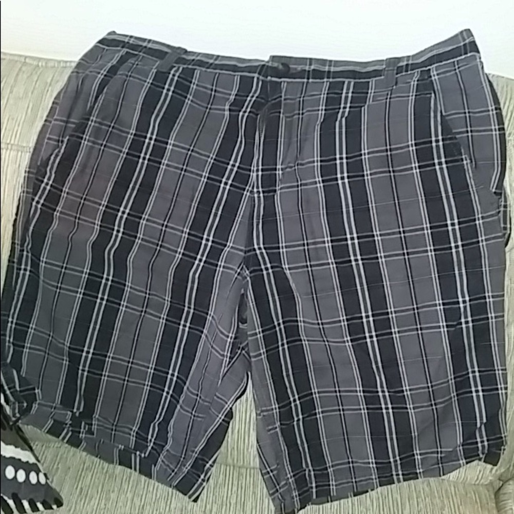 Mens cargo shorts